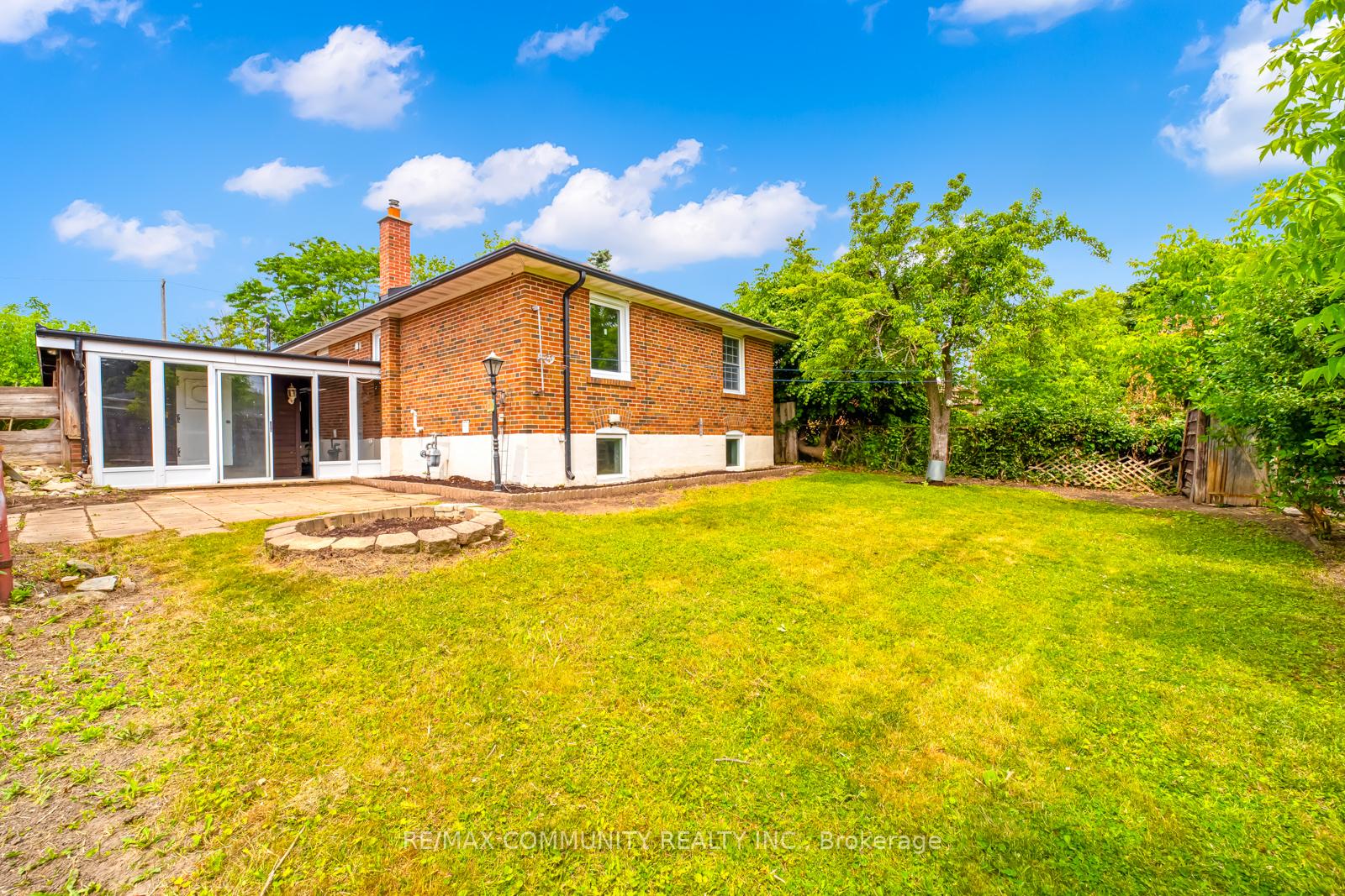 Photo 45 of 19 Stephenfrank Road, Scarborough, Bendale — HOMEH
