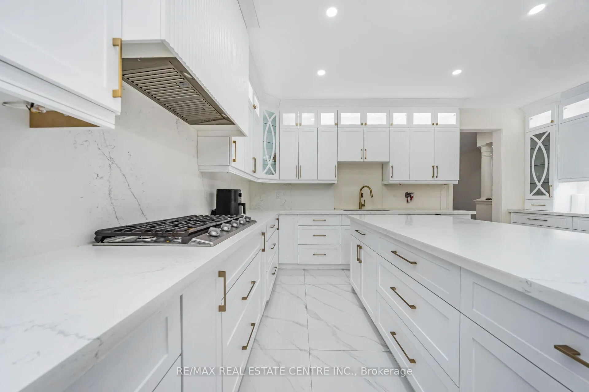 Photo 22 of 21 Kambalda Road, Brampton, Northwest Brampton — HOMEH
