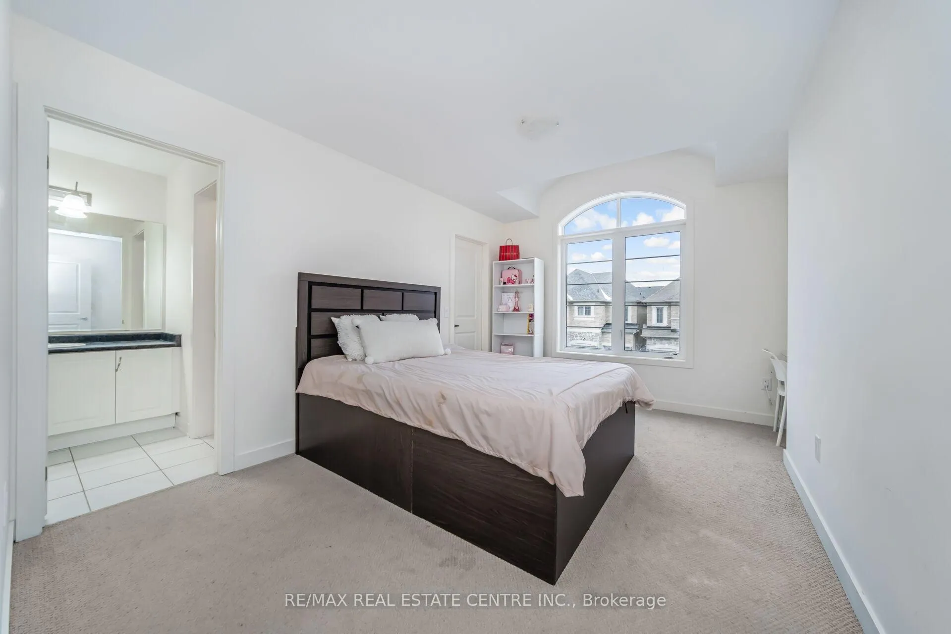 Photo 41 of 21 Kambalda Road, Brampton, Northwest Brampton — HOMEH