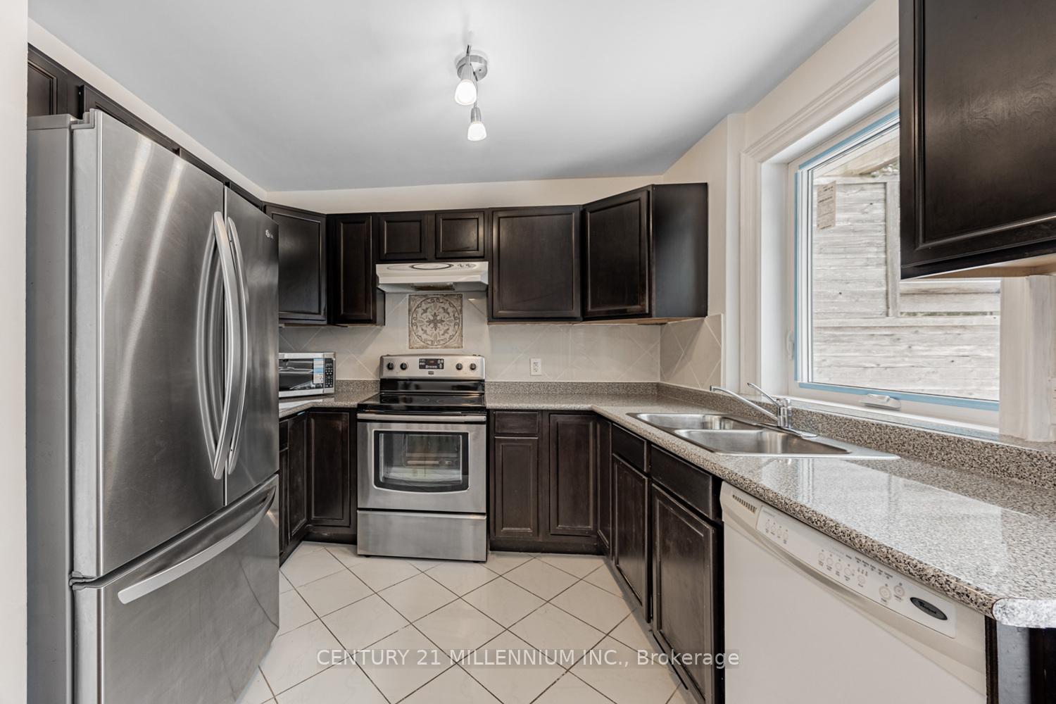 Photo 15 of 15 Benary Crescent, Scarborough, Woburn — HOMEH