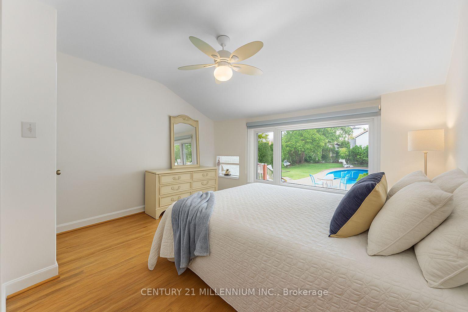 Photo 17 of 15 Benary Crescent, Scarborough, Woburn — HOMEH