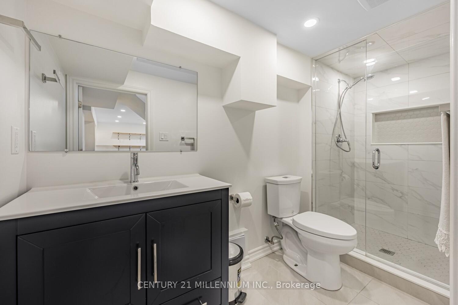 Photo 32 of 15 Benary Crescent, Scarborough, Woburn — HOMEH