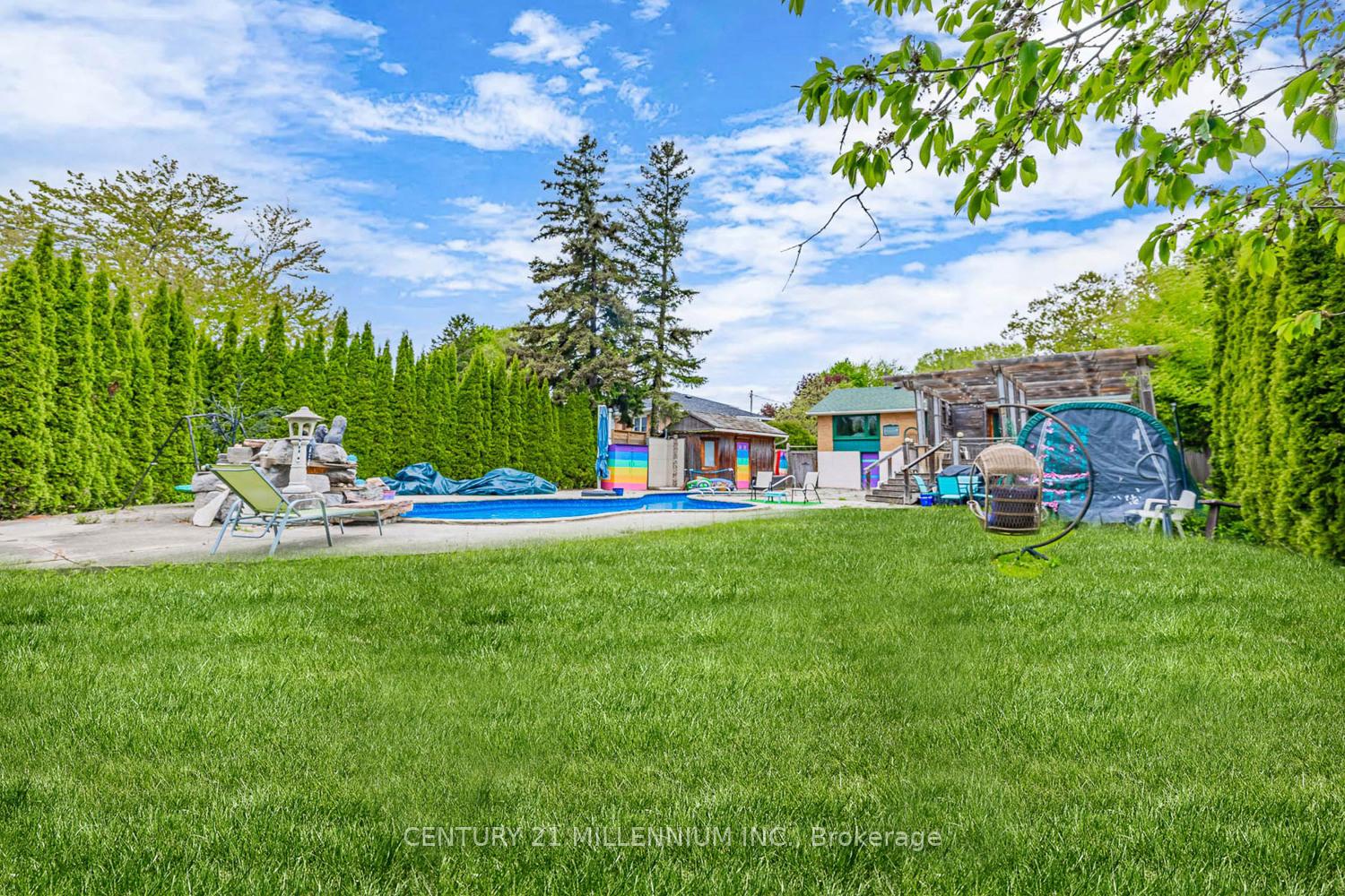 Photo 36 of 15 Benary Crescent, Scarborough, Woburn — HOMEH