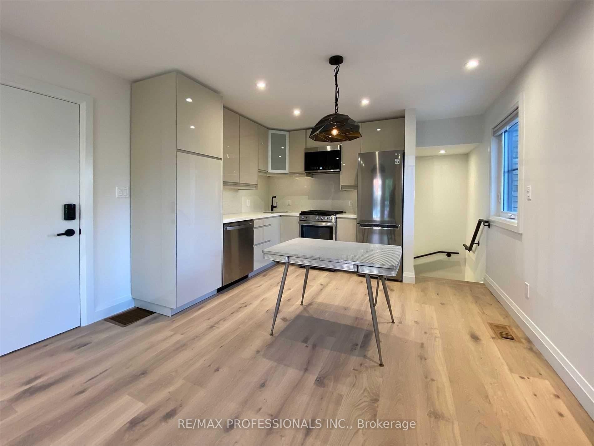 Photo 11 of Unit A, 41 Rolyat Street, Toronto, Trinity-Bellwoods — HOMEH