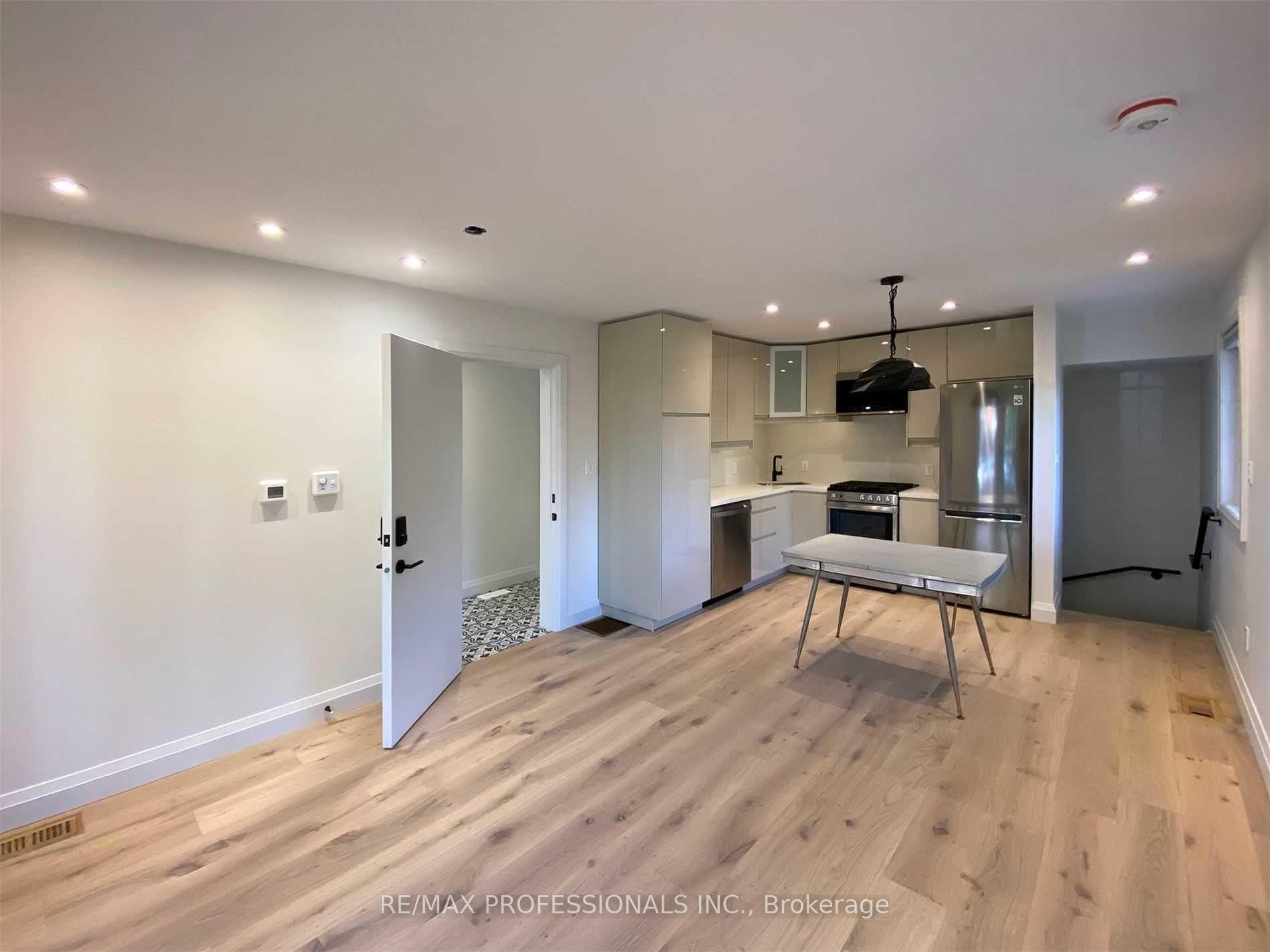 Photo 13 of Unit A, 41 Rolyat Street, Toronto, Trinity-Bellwoods — HOMEH