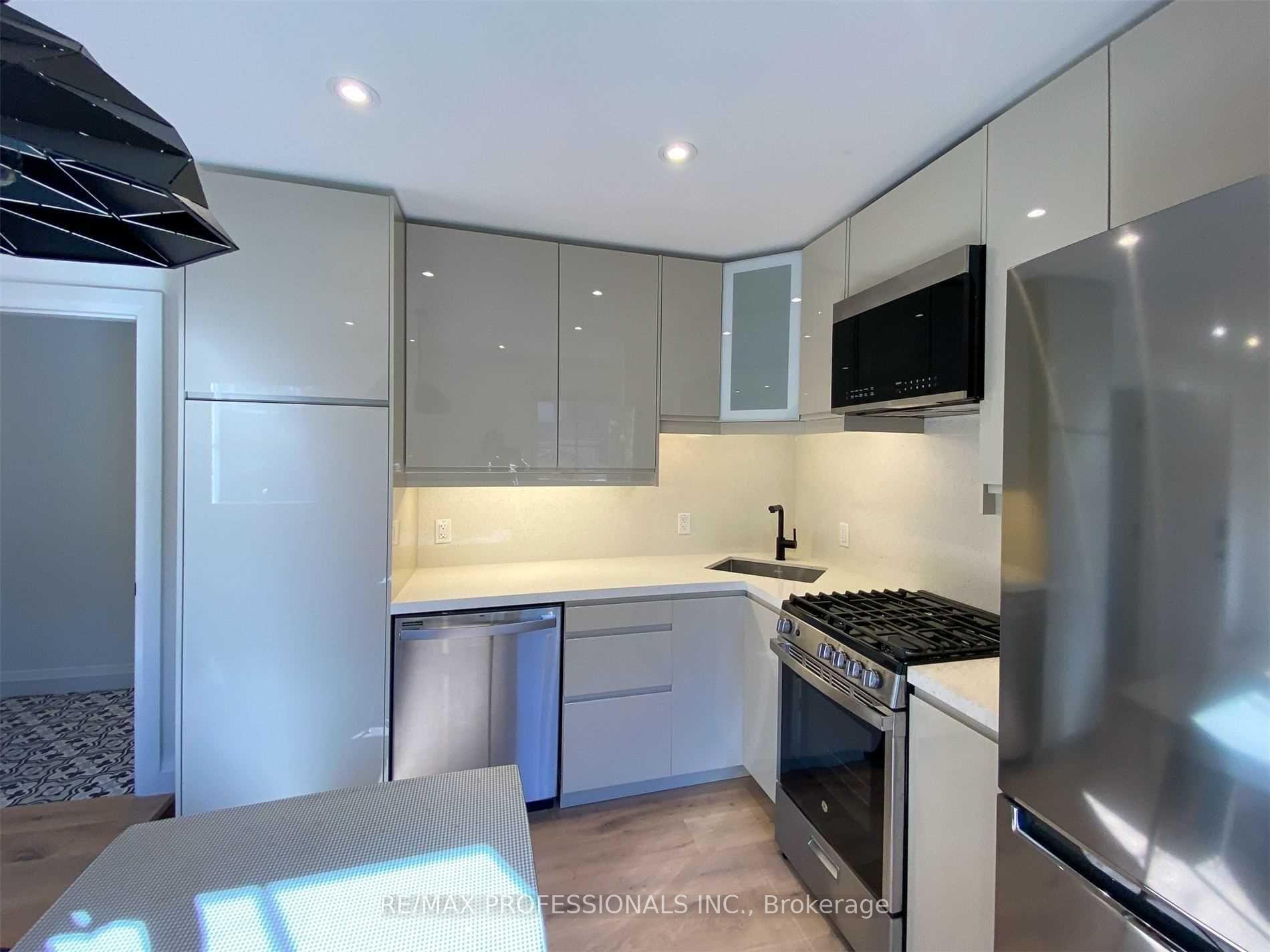 Photo 14 of Unit A, 41 Rolyat Street, Toronto, Trinity-Bellwoods — HOMEH