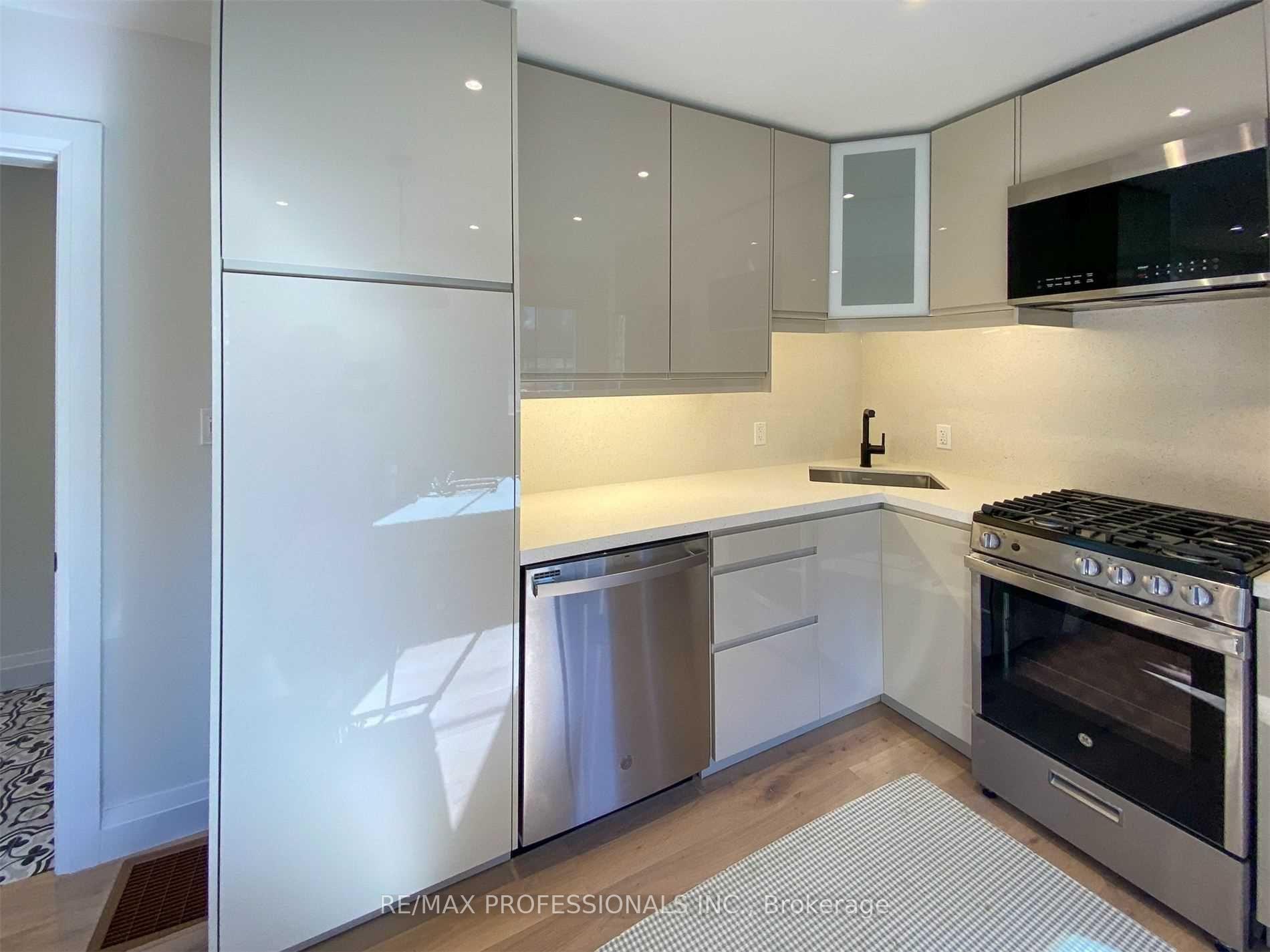 Photo 16 of Unit A, 41 Rolyat Street, Toronto, Trinity-Bellwoods — HOMEH