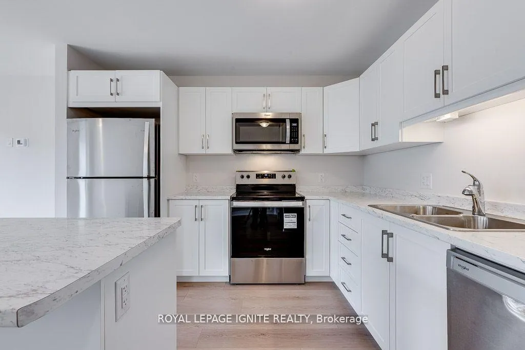 Photo 8 of 23 Margaret Graham Terrace, Smiths Falls — HOMEH