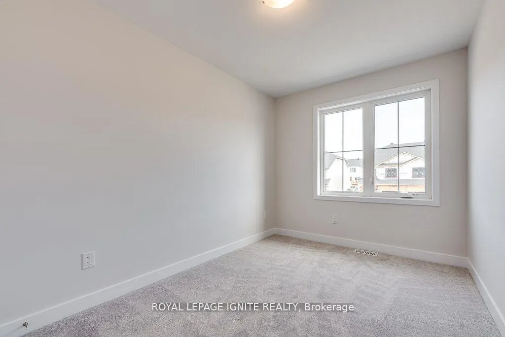 Photo 16 of 23 Margaret Graham Terrace, Smiths Falls — HOMEH