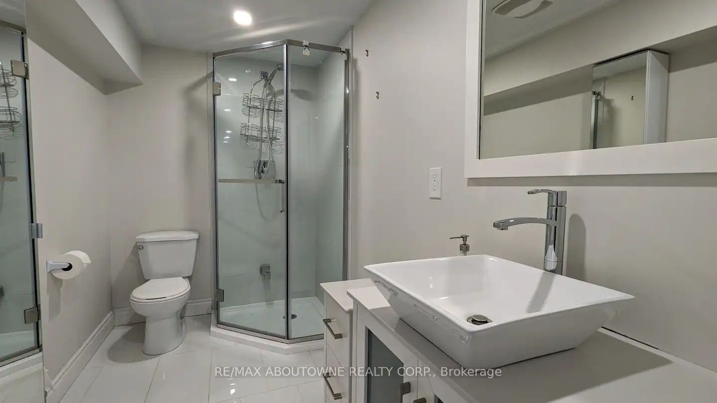 Photo 53 of 4018 New Street, Burlington, Shoreacres — HOMEH