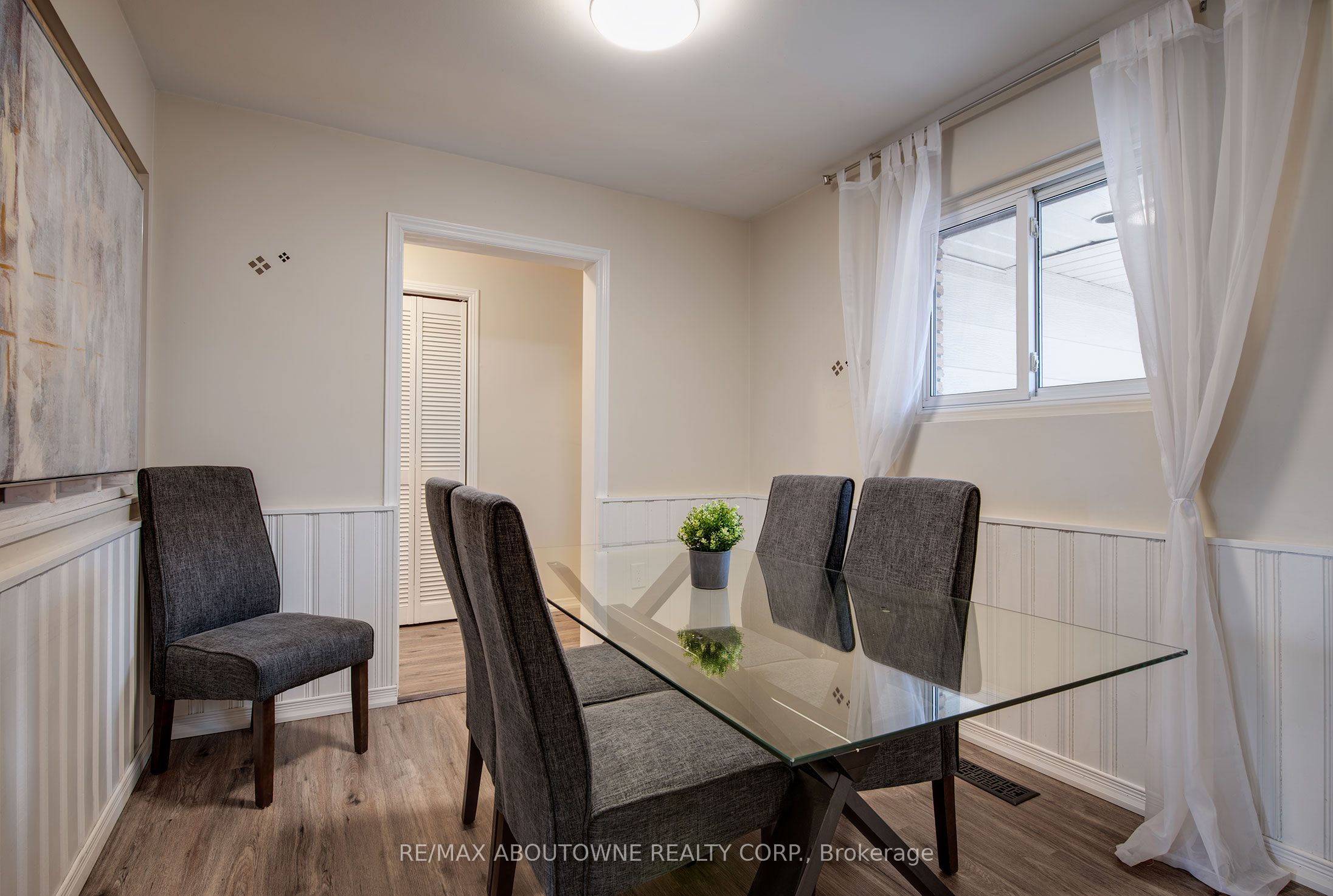 Photo 38 of 4018 New Street, Burlington, Shoreacres — HOMEH