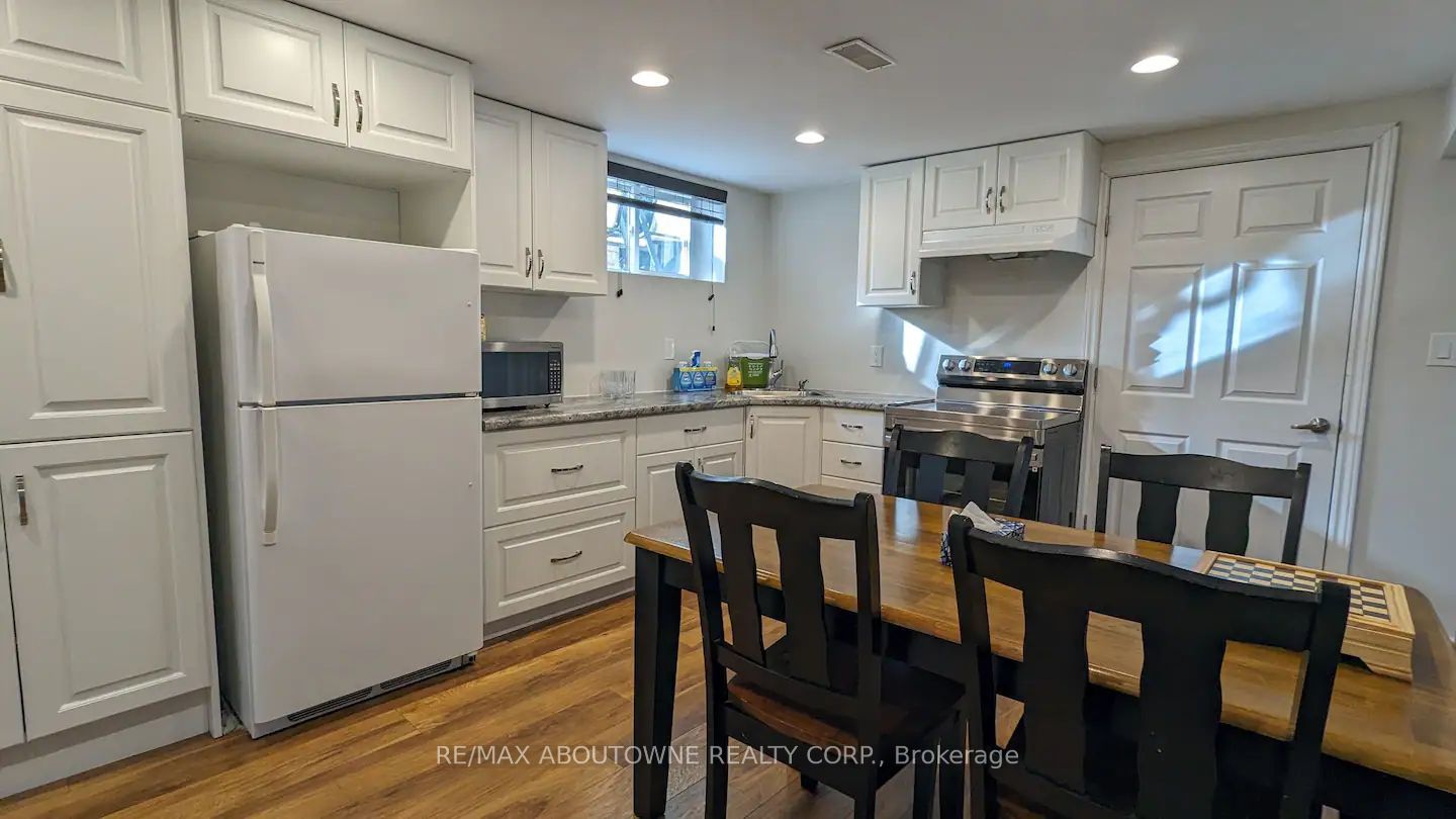 Photo 52 of 4018 New Street, Burlington, Shoreacres — HOMEH
