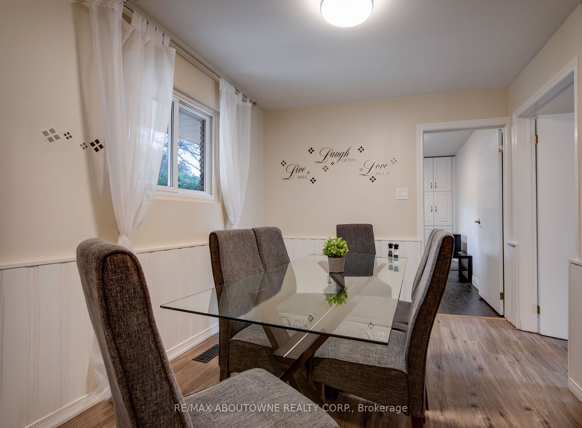 Photo 37 of 4018 New Street, Burlington, Shoreacres — HOMEH