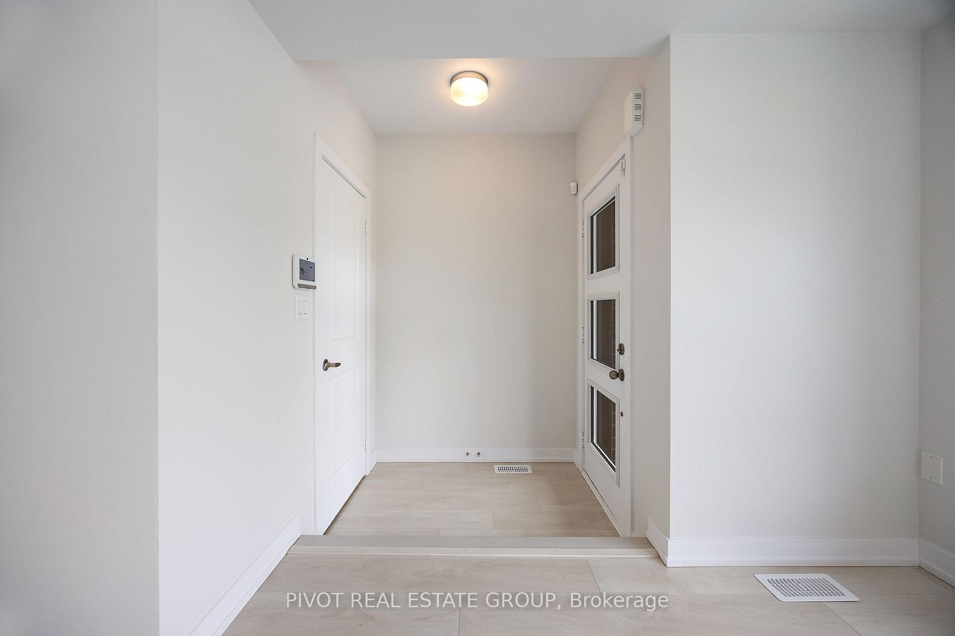 Photo 2 of 140 Brockley Drive, Scarborough, Bendale — HOMEH