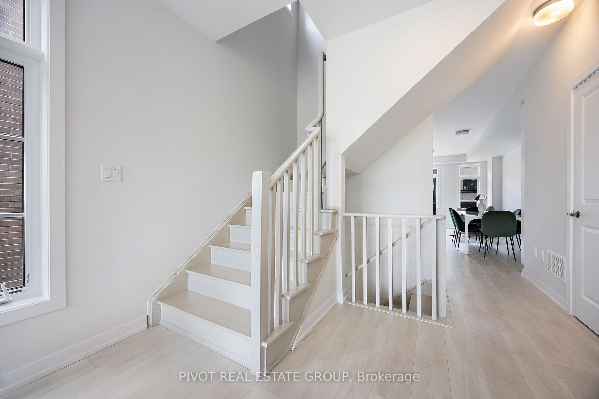 Photo 14 of 140 Brockley Drive, Scarborough, Bendale — HOMEH
