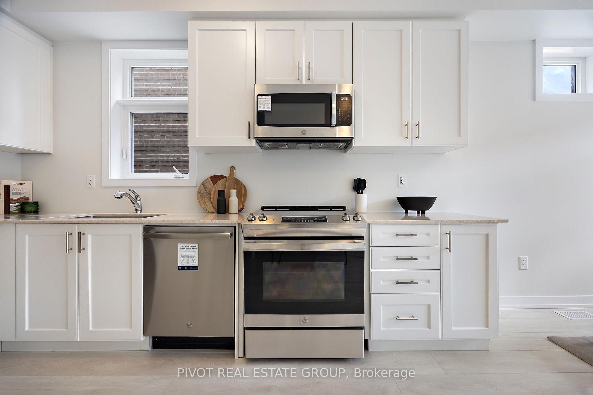 Photo 17 of 140 Brockley Drive, Scarborough, Bendale — HOMEH
