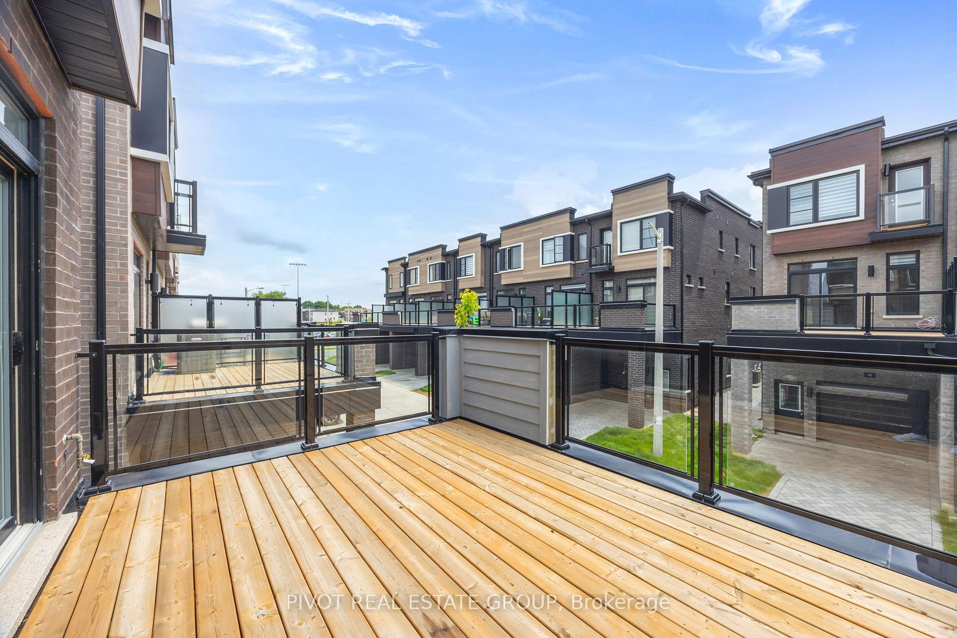 Photo 35 of 140 Brockley Drive, Scarborough, Bendale — HOMEH