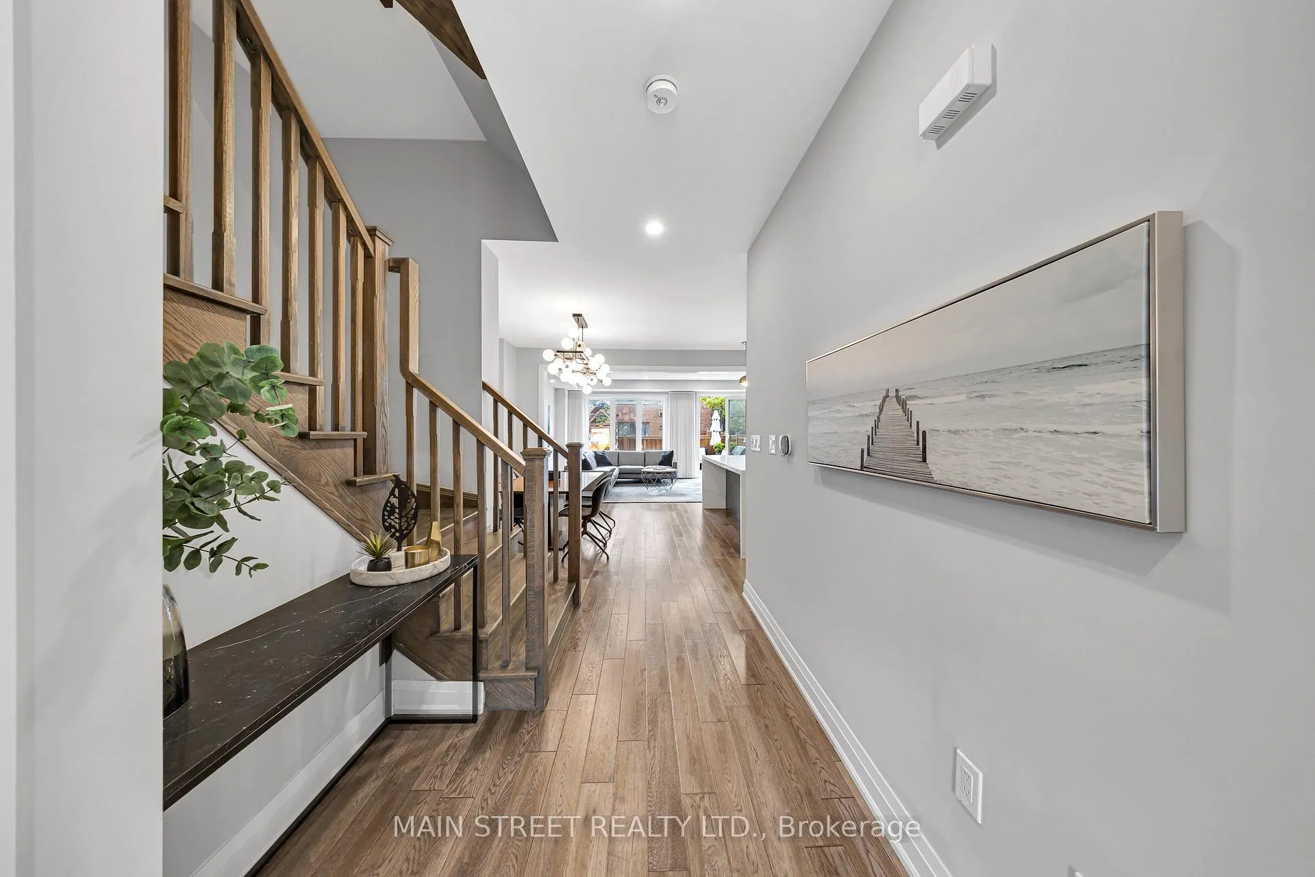 Photo 8 of 6 Vaudeville Drive, Etobicoke, Alderwood — HOMEH