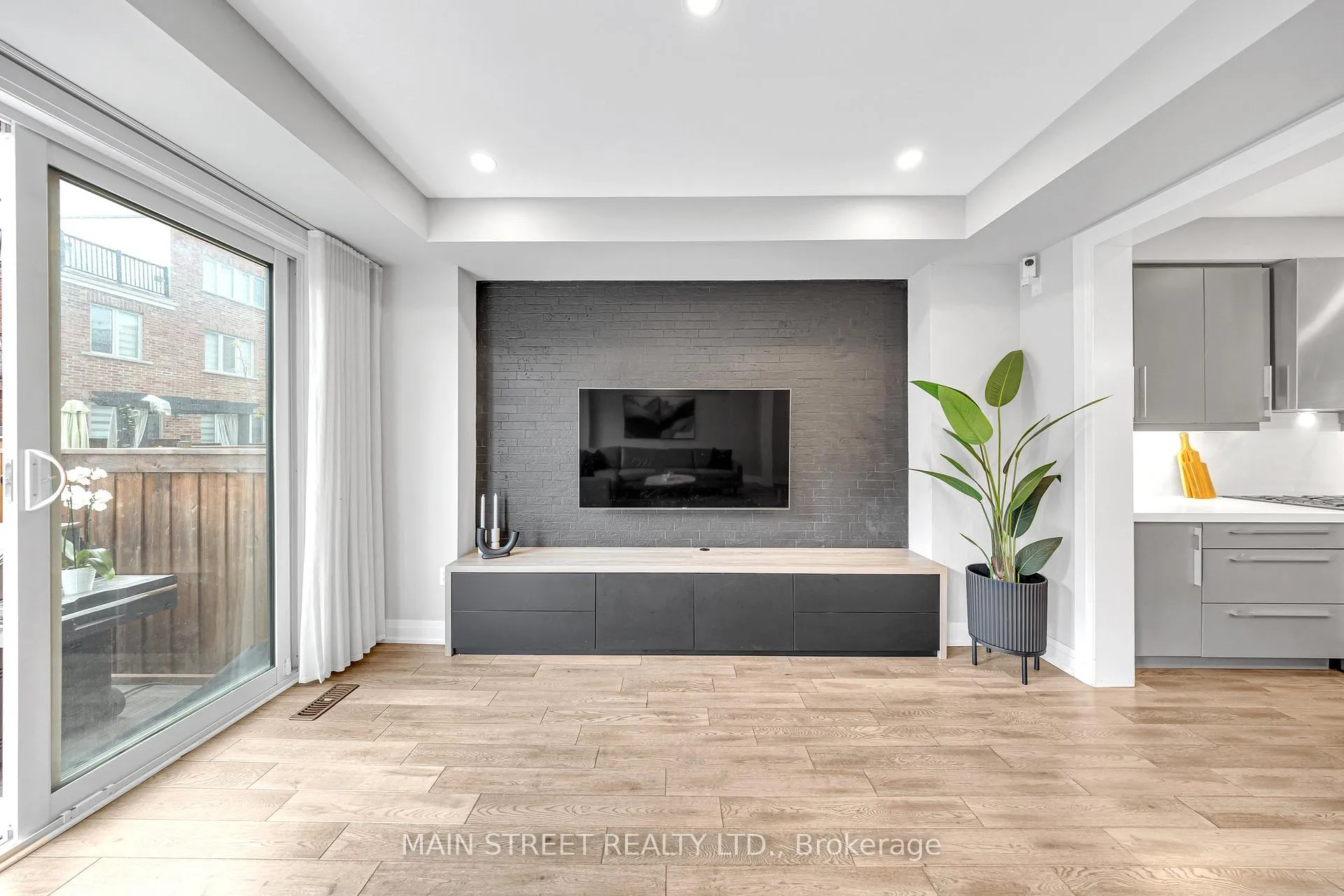 Photo 20 of 6 Vaudeville Drive, Etobicoke, Alderwood — HOMEH