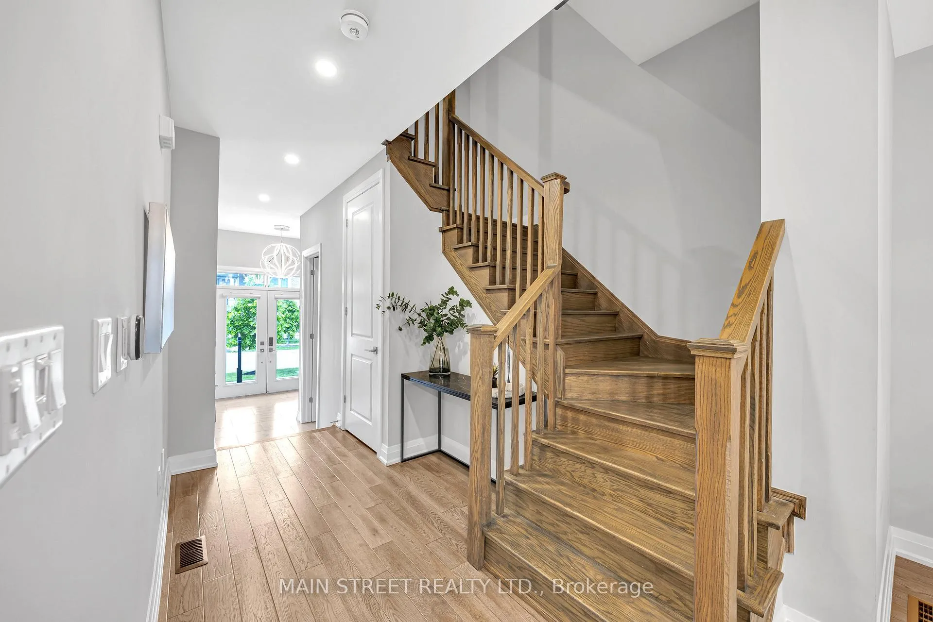 Photo 21 of 6 Vaudeville Drive, Etobicoke, Alderwood — HOMEH