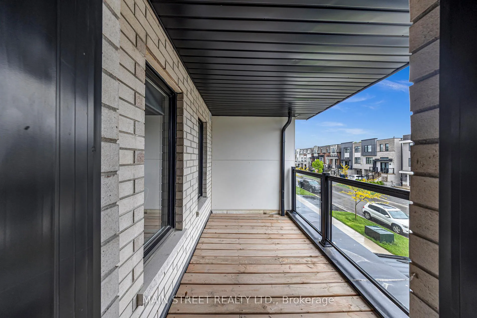 Photo 38 of 6 Vaudeville Drive, Etobicoke, Alderwood — HOMEH