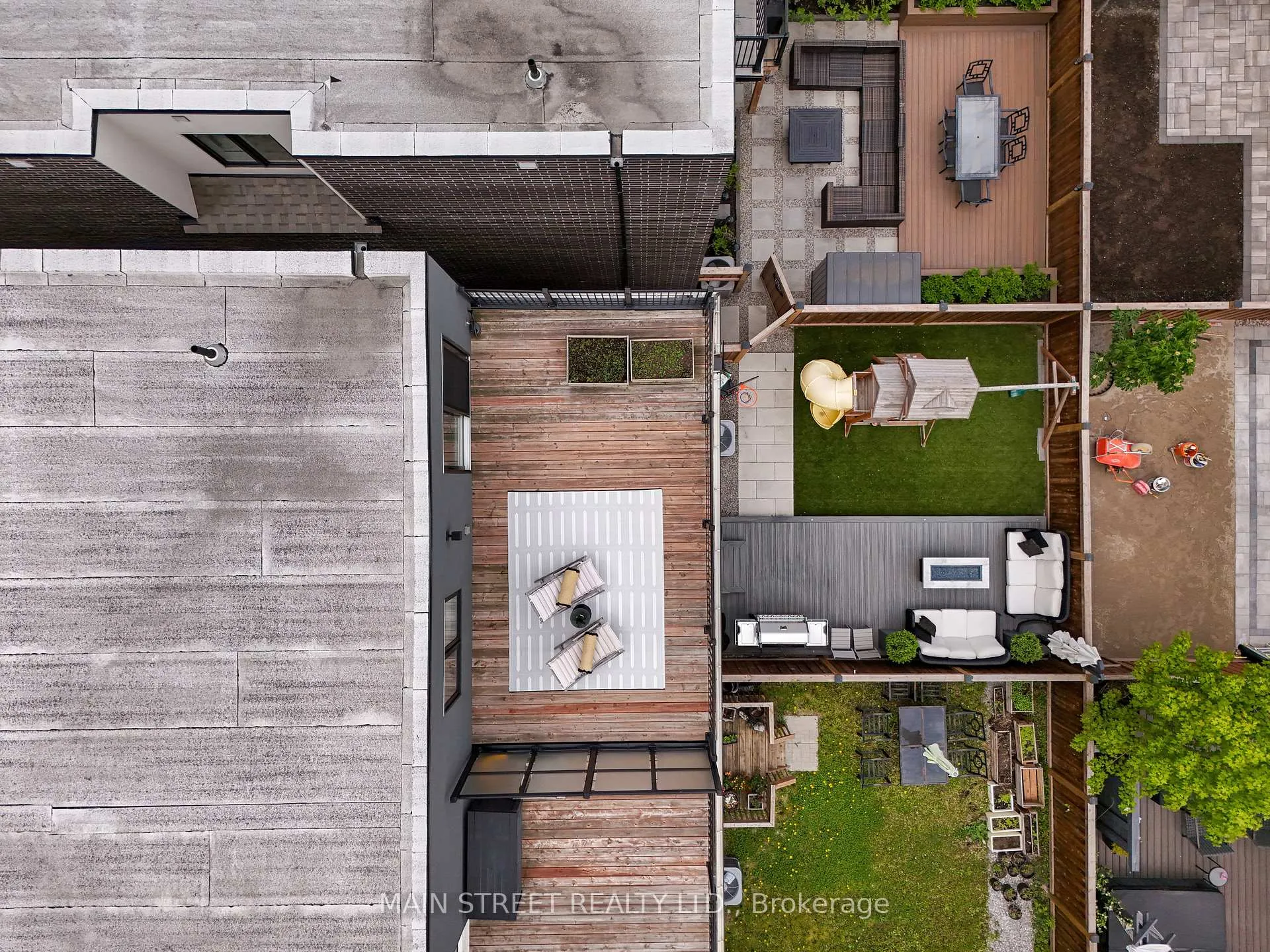 Photo 43 of 6 Vaudeville Drive, Etobicoke, Alderwood — HOMEH