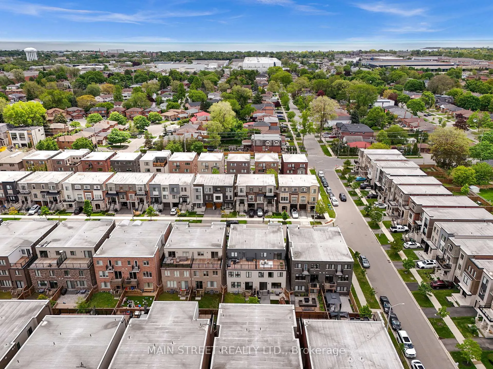 Photo 47 of 6 Vaudeville Drive, Etobicoke, Alderwood — HOMEH
