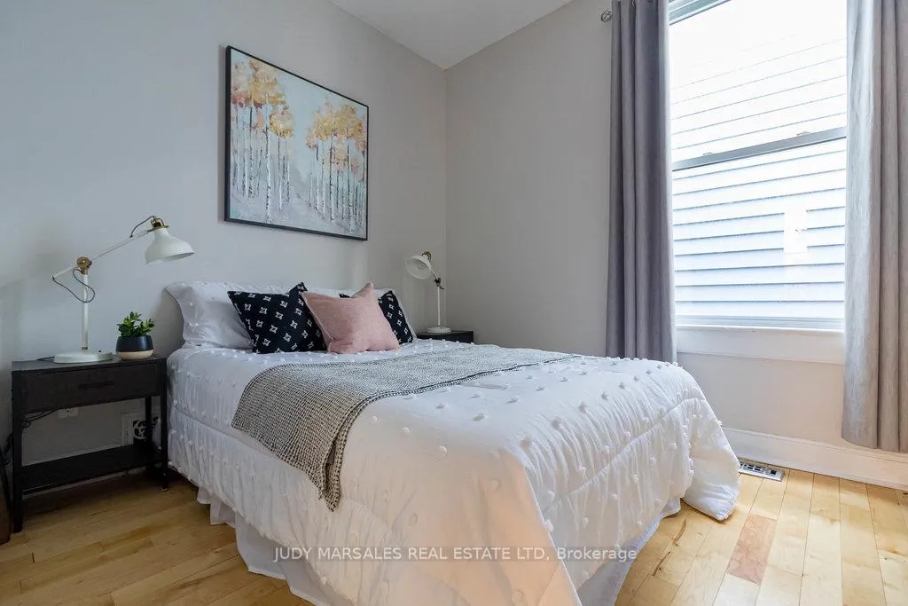 Photo 20 of 47 Tom Street, Hamilton, Strathcona — HOMEH