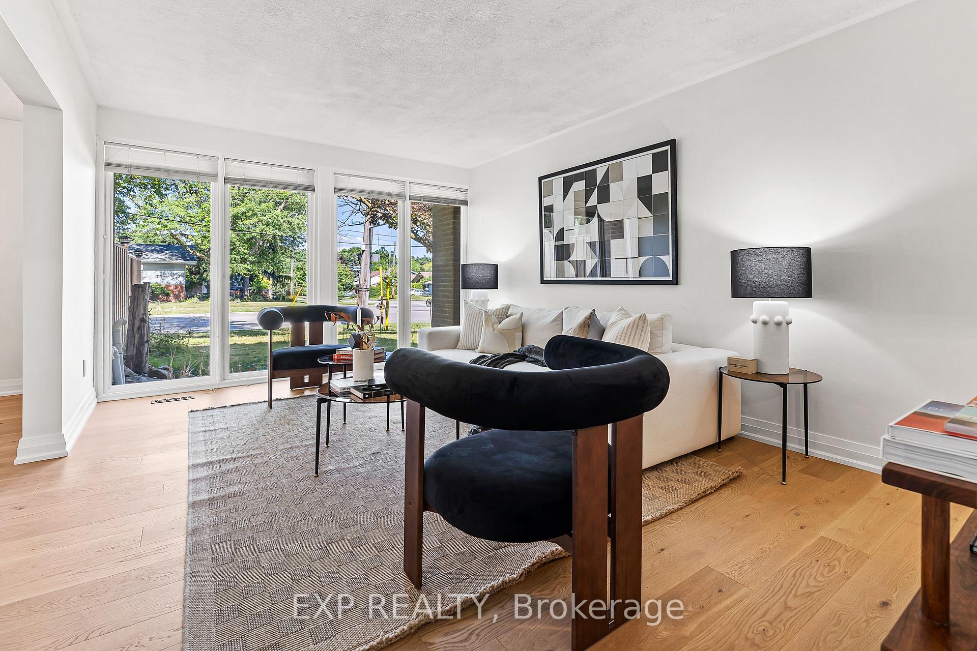 Photo 5 of 126 Slan Avenue, Scarborough, Morningside — HOMEH
