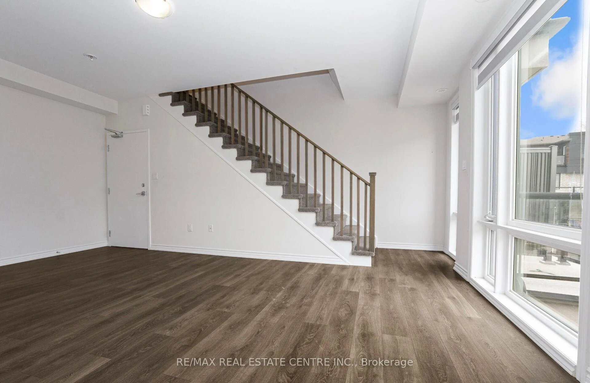 Photo 18 of Unit 43, 45 Knotsberry Circle, Brampton, Bram West — HOMEH