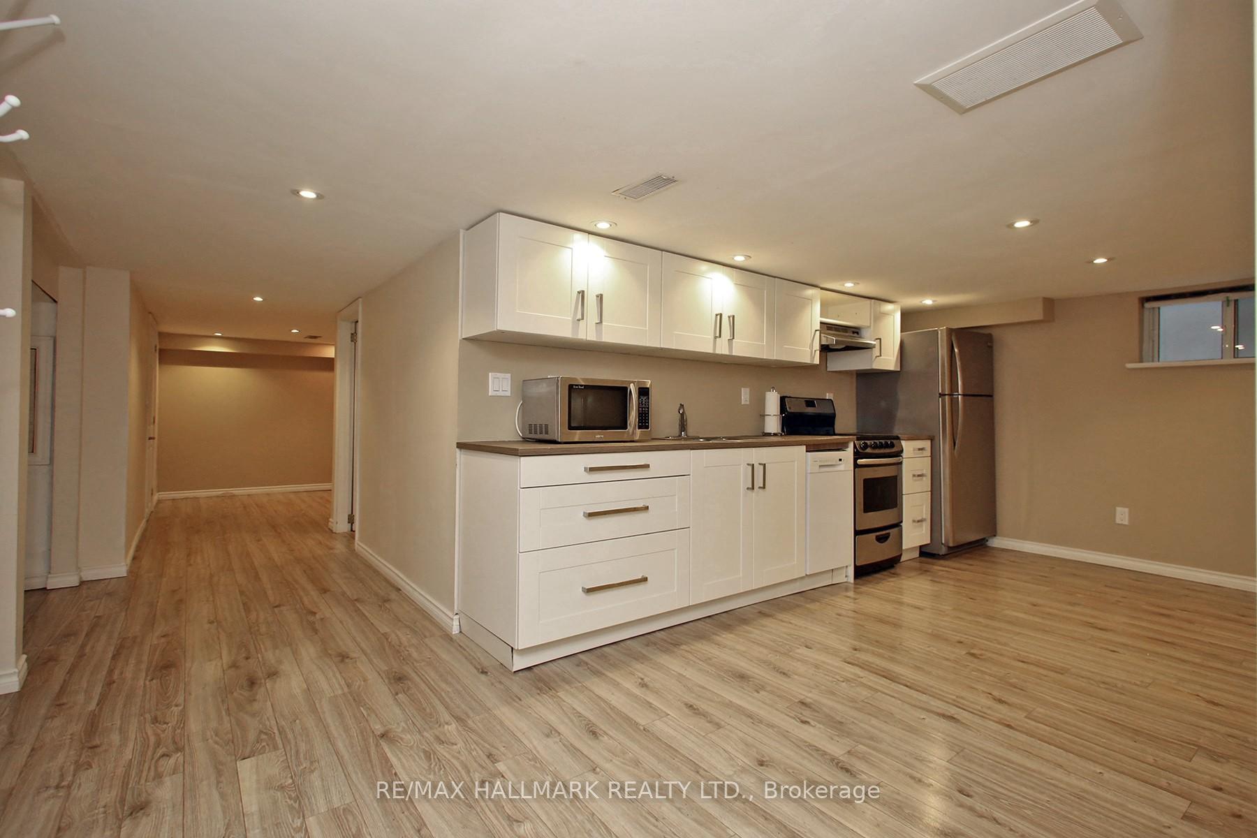 Photo 7 of 12 Elward Boulevard, Scarborough, Oakridge — HOMEH