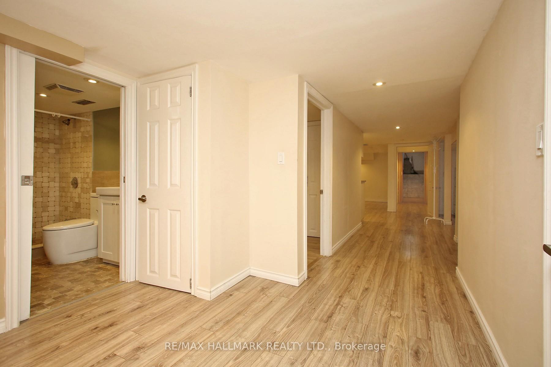 Photo 8 of 12 Elward Boulevard, Scarborough, Oakridge — HOMEH