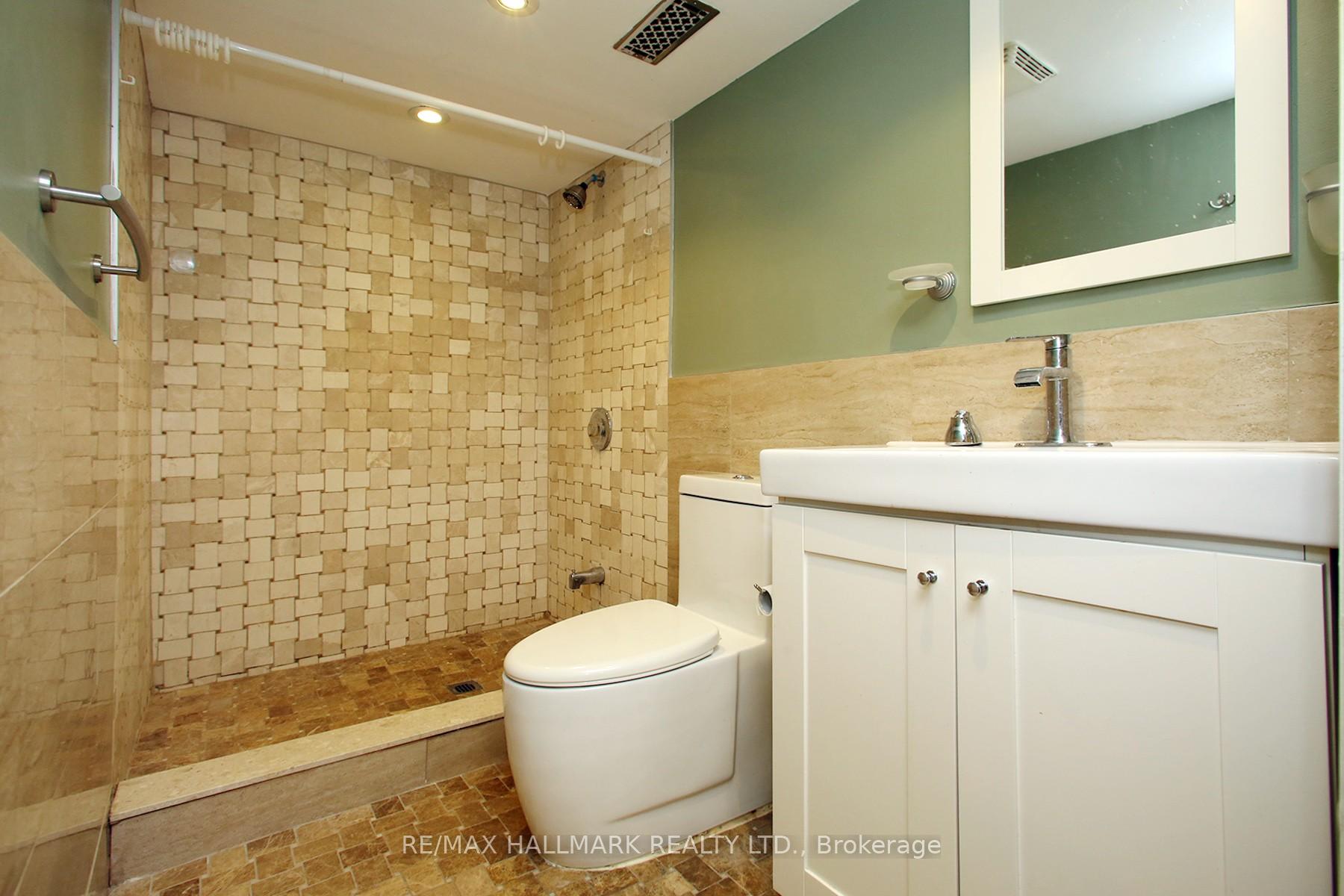 Photo 11 of 12 Elward Boulevard, Scarborough, Oakridge — HOMEH