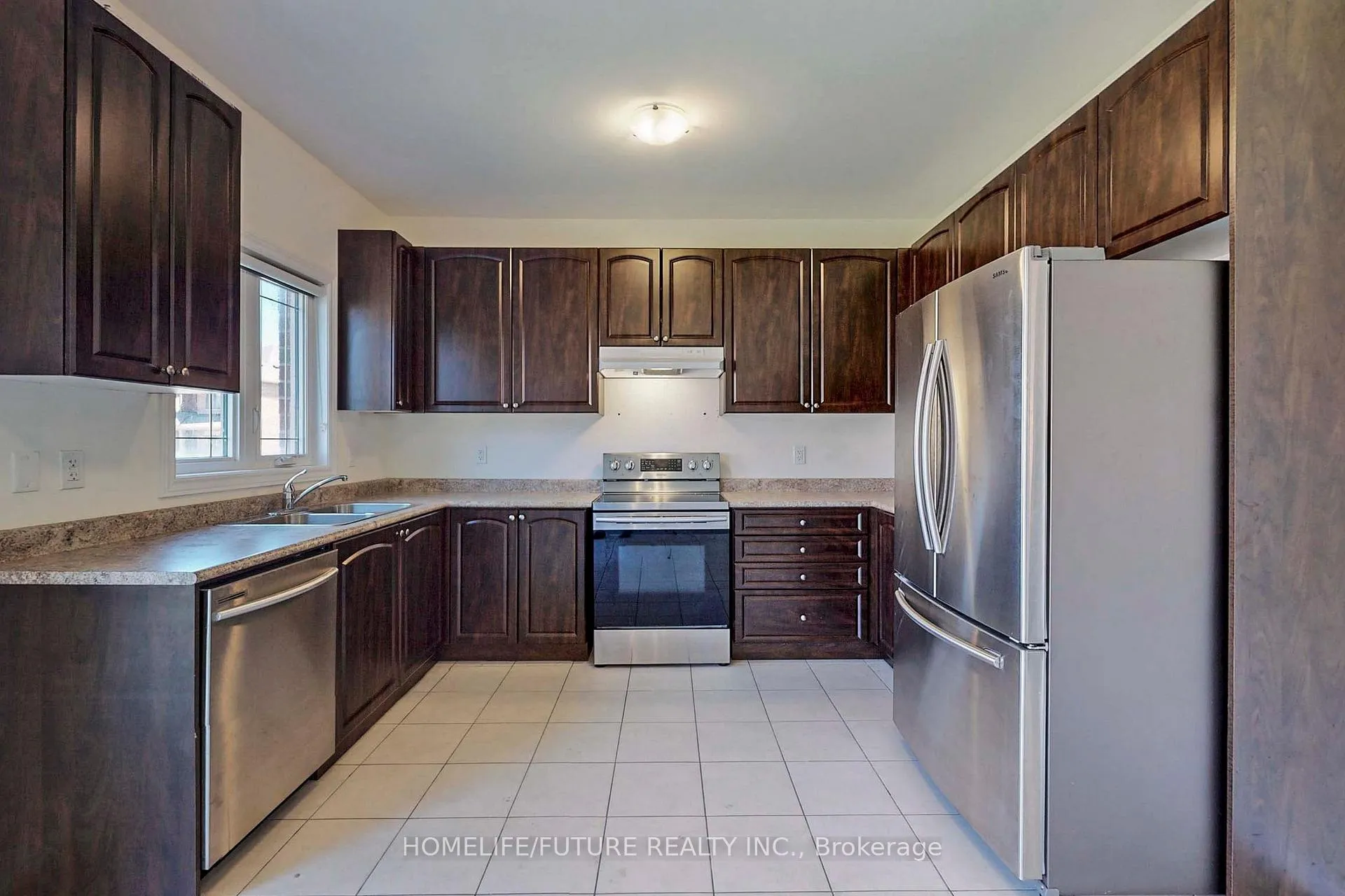 Photo 13 of 12 Mccaskell Street, Brock, Beaverton — HOMEH