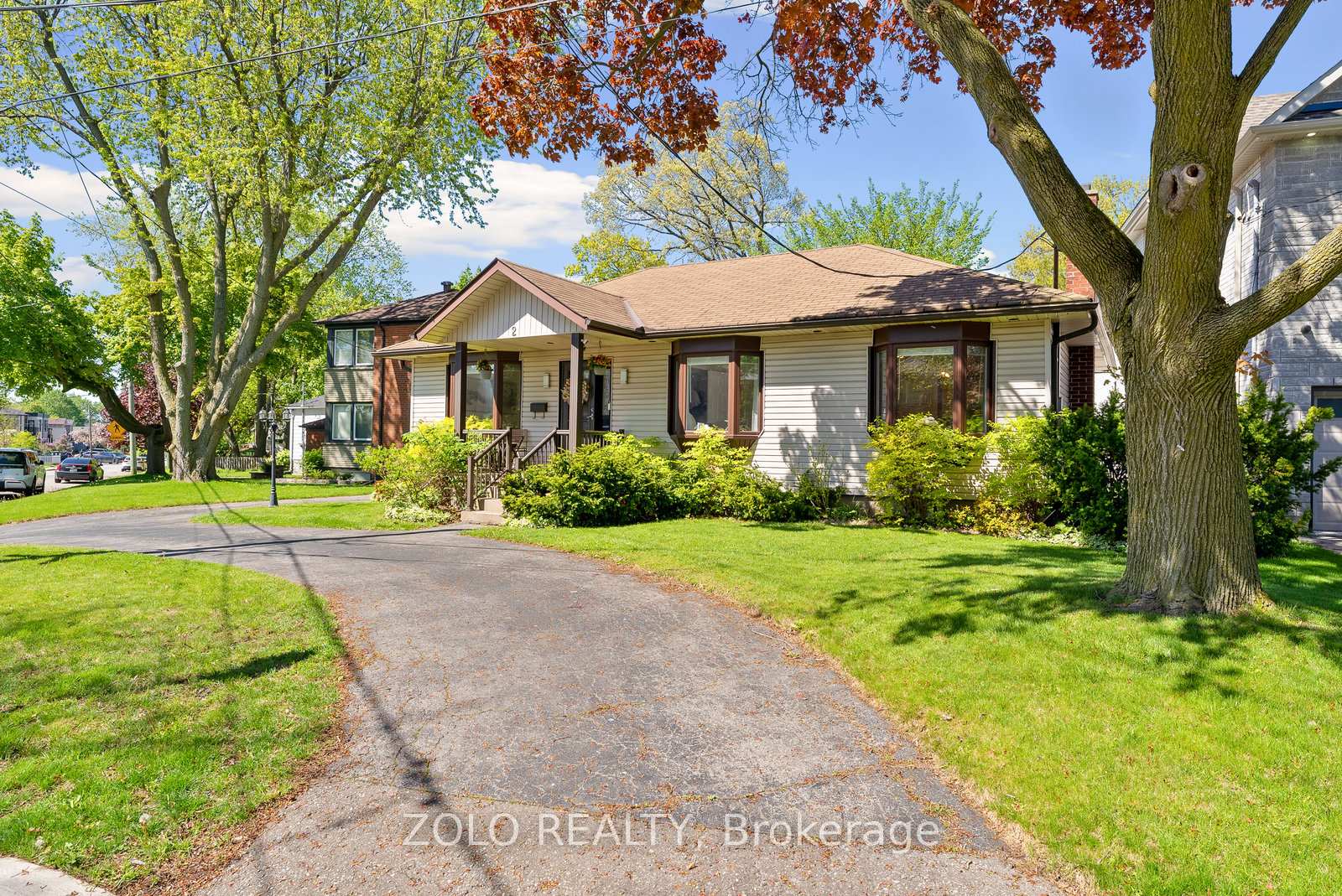 Photo 2 of 2 Natal Avenue, Scarborough, Birchcliffe-Cliffside — HOMEH
