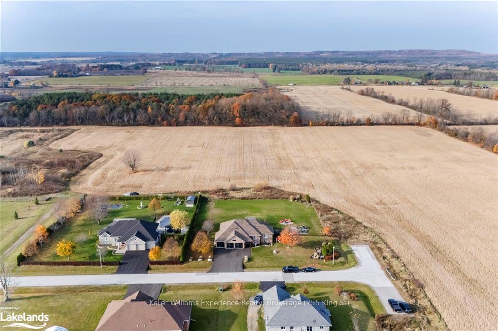 Photo 5 of 54 Asselin Drive, Tiny, Rural Tiny — HOMEH