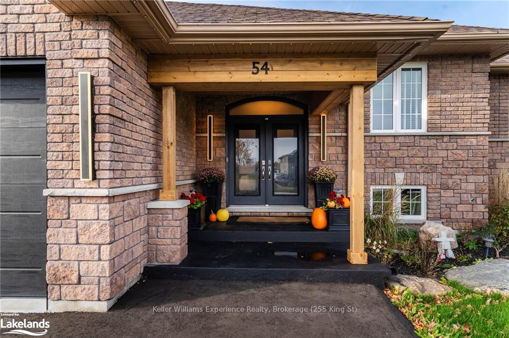 Photo 6 of 54 Asselin Drive, Tiny, Rural Tiny — HOMEH
