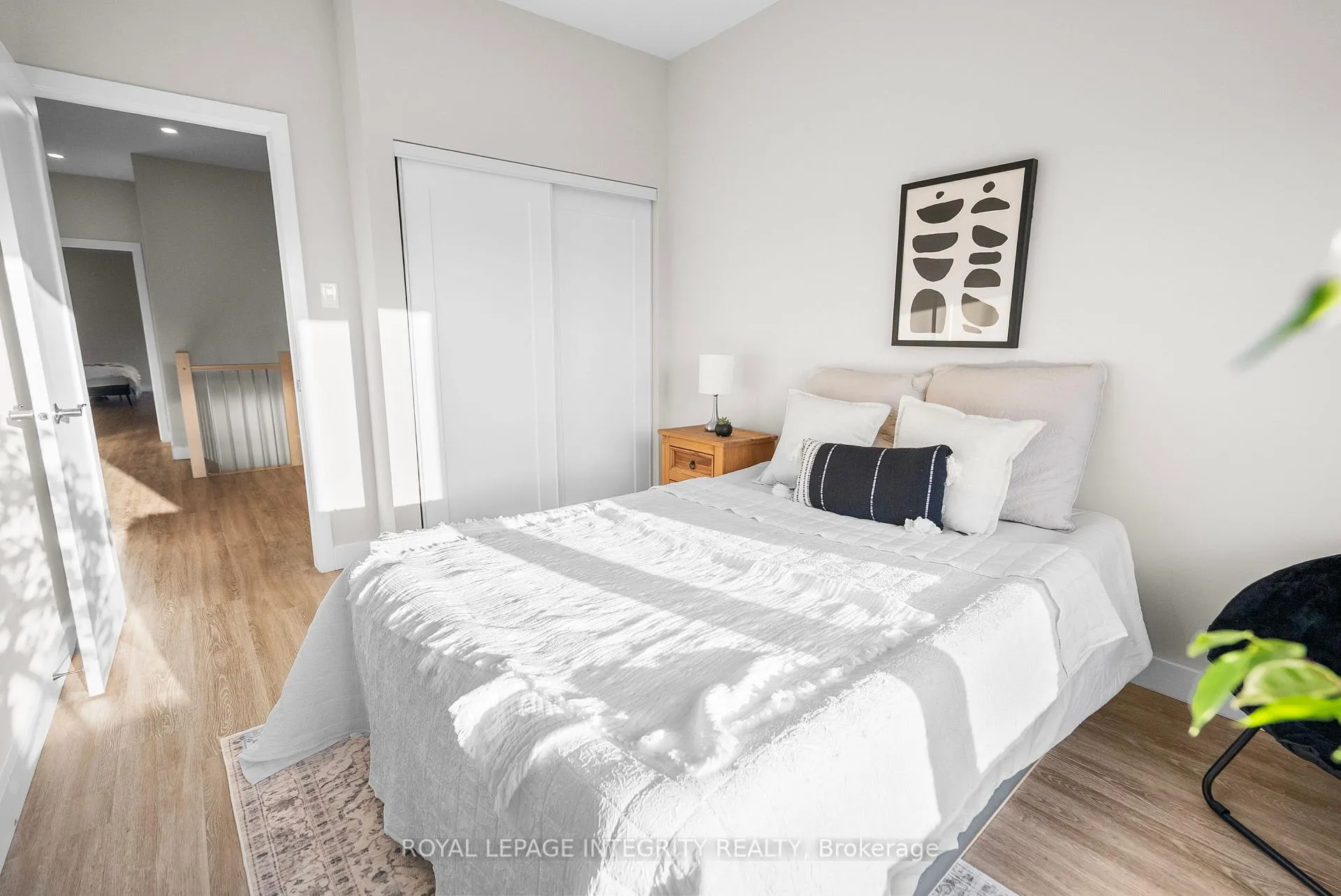 Photo 12 of Unit A & B, 247 Granville Street, Ottawa, Vanier — HOMEH