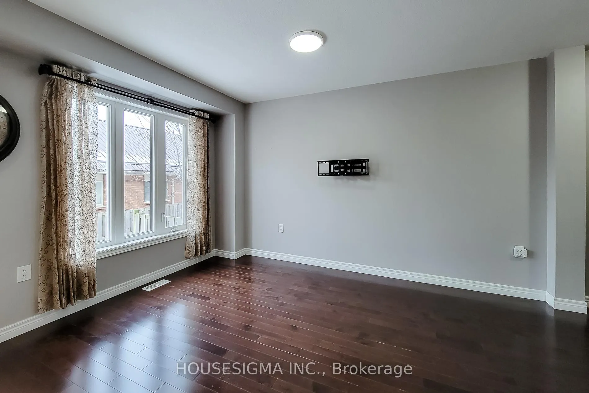 Photo 11 of Unit 3, 1354 Upper Sherman Avenue, Hamilton, Crerar — HOMEH