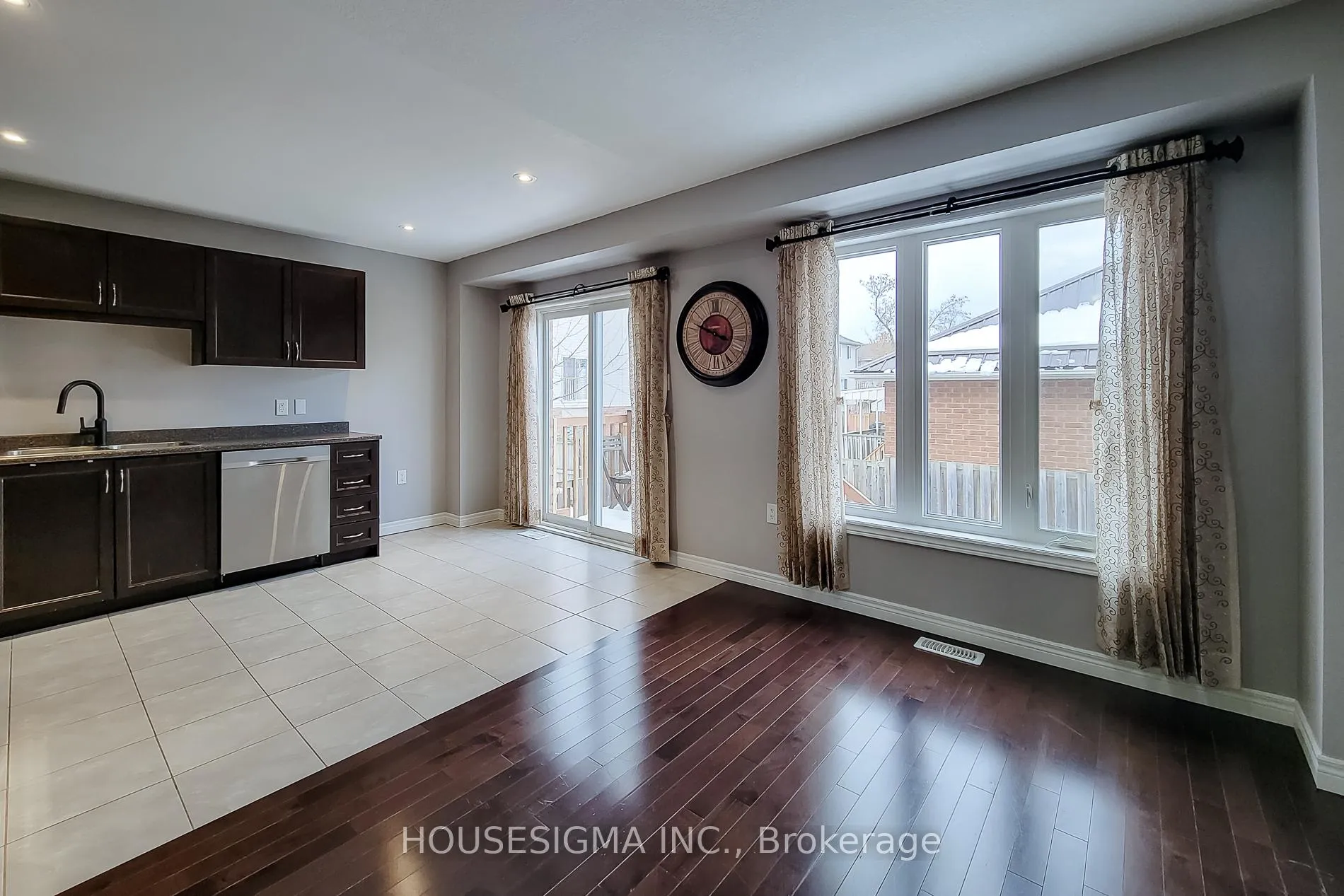 Photo 12 of Unit 3, 1354 Upper Sherman Avenue, Hamilton, Crerar — HOMEH