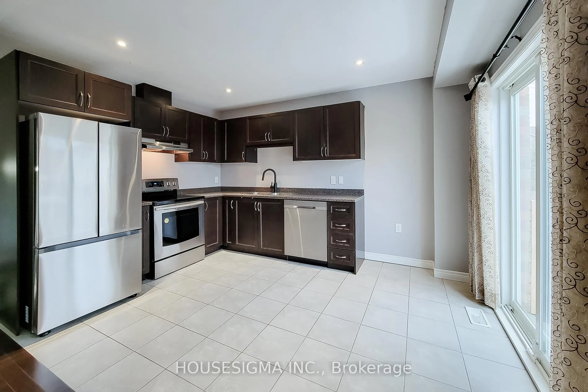 Photo 13 of Unit 3, 1354 Upper Sherman Avenue, Hamilton, Crerar — HOMEH