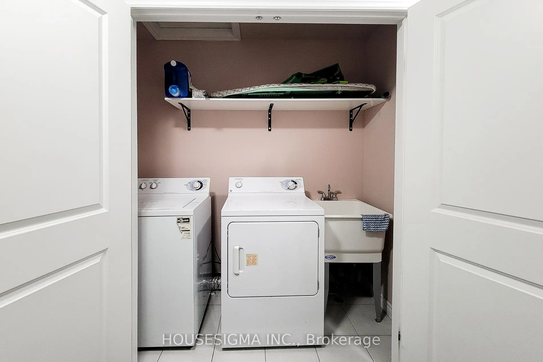 Photo 36 of Unit 3, 1354 Upper Sherman Avenue, Hamilton, Crerar — HOMEH