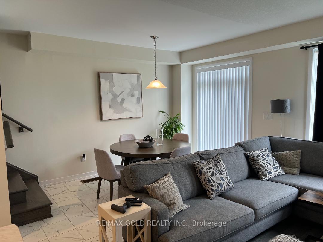 Photo 12 of 15 Blackberry Lane, Thorold, Hurricane/Merrittville — HOMEH