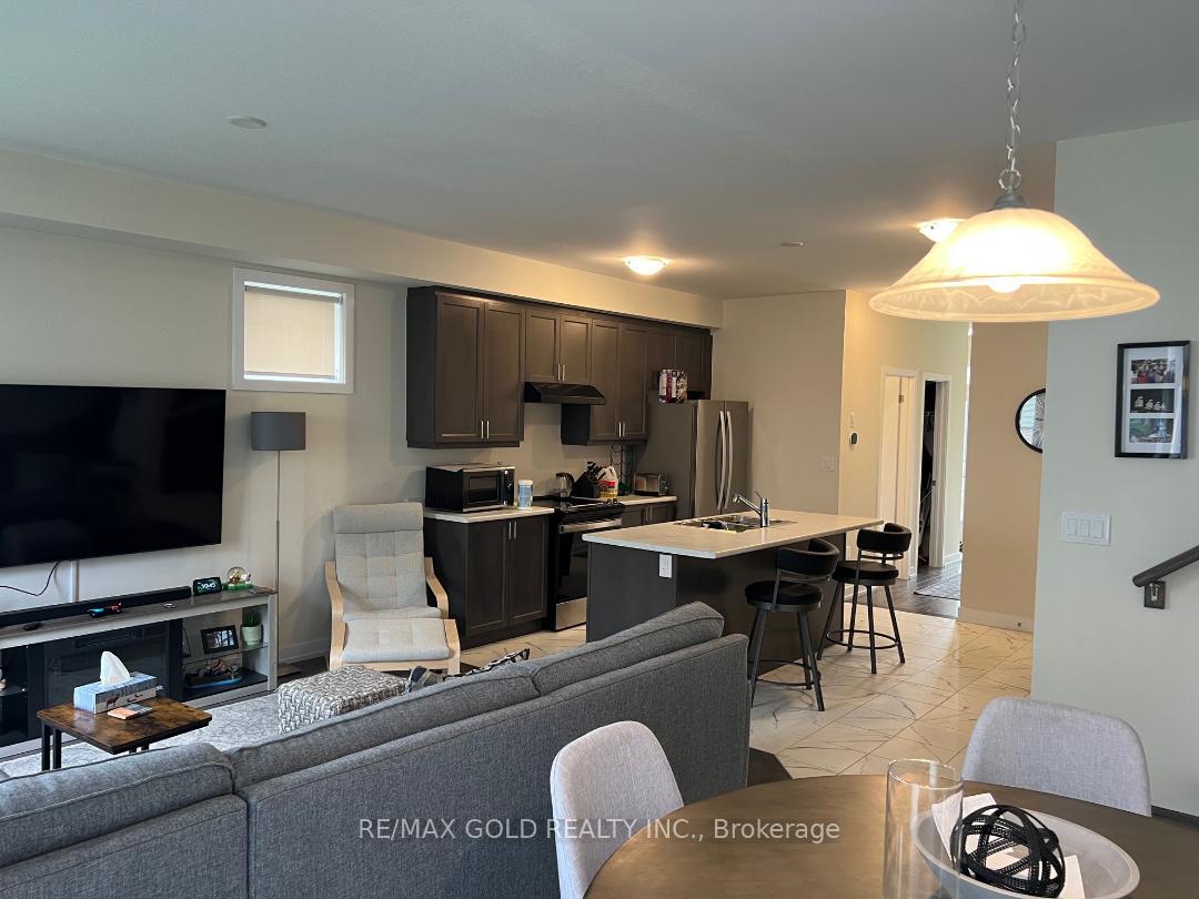 Photo 14 of 15 Blackberry Lane, Thorold, Hurricane/Merrittville — HOMEH