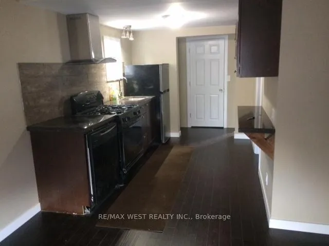Photo 1 of Unit Main, 44 Beechwood Avenue, Toronto, Rockcliffe-Smythe — HOMEH