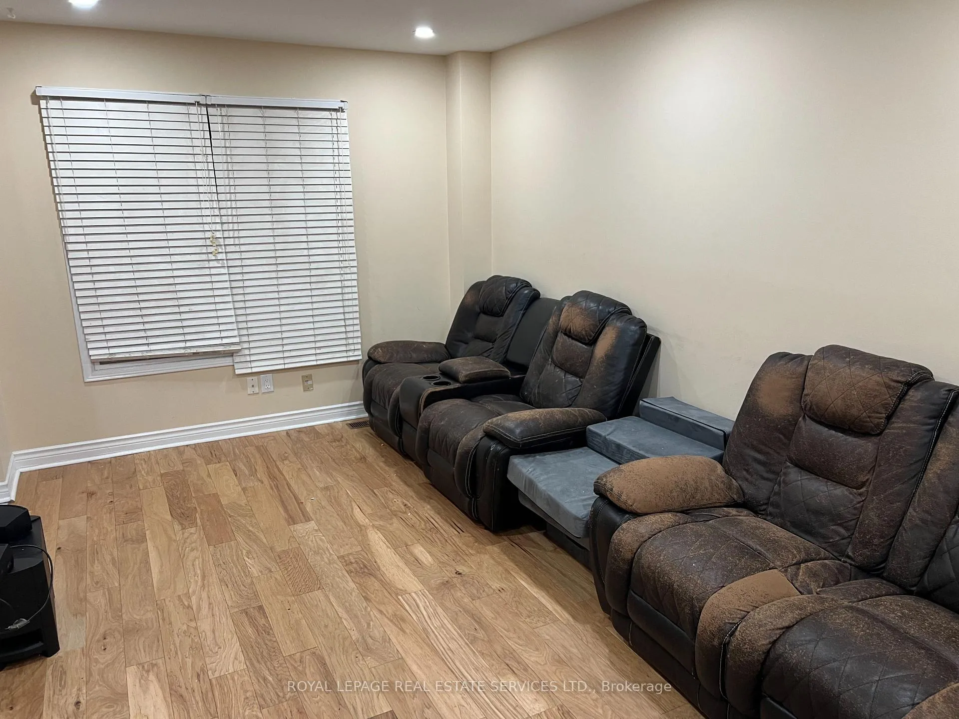 Photo 13 of 14 Songsparrow Drive S, Brampton, Fletcher's Creek South — HOMEH