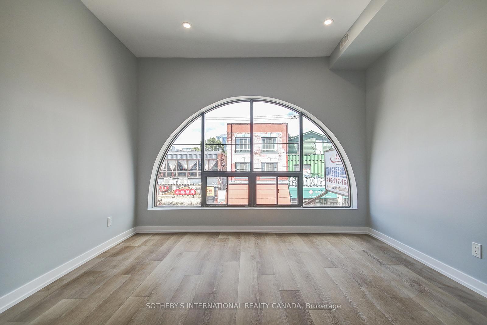Photo 6 of Unit 2, 453 Dundas Street W, Toronto, Kensington-Chinatown — HOMEH