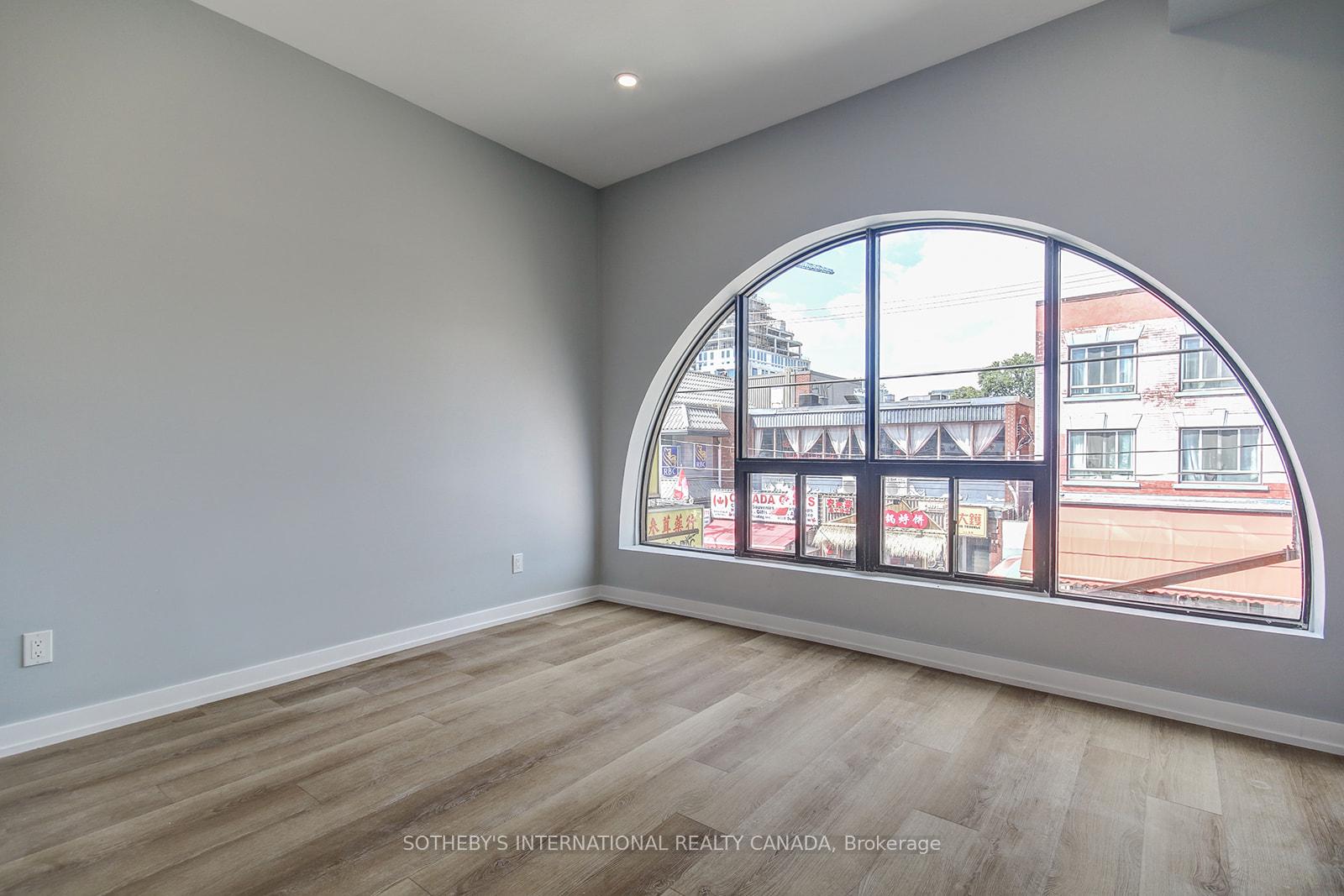 Photo 9 of Unit 2, 453 Dundas Street W, Toronto, Kensington-Chinatown — HOMEH