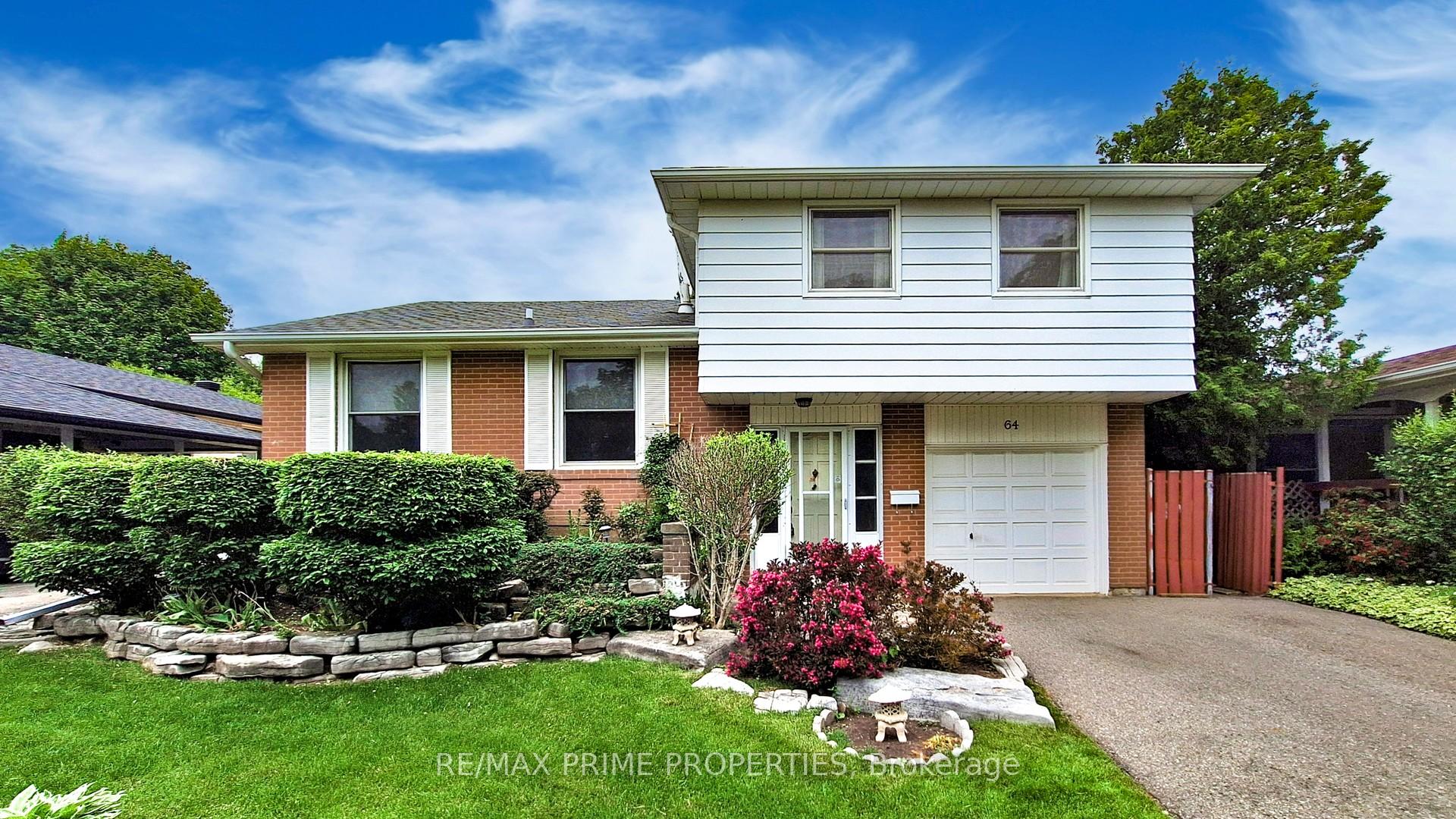 Photo 2 of 64 Highcourt Crescent, Scarborough, Woburn — HOMEH