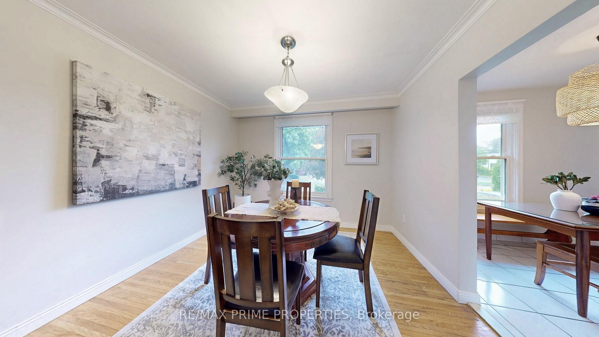 Photo 11 of 64 Highcourt Crescent, Scarborough, Woburn — HOMEH
